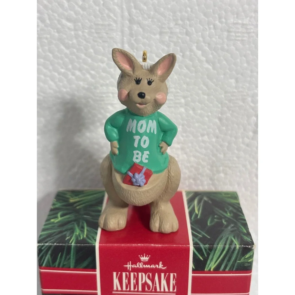 Hallmark 1991 Keepsake Ornament Mom to Be‎ Kangaroo Christmas Gift